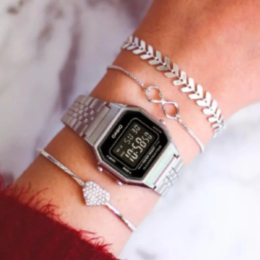 Reloj Casio LA680WA-1BDF 3
